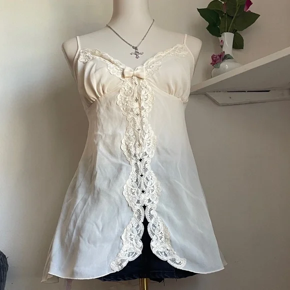Vintage Cream Bow-Back Top